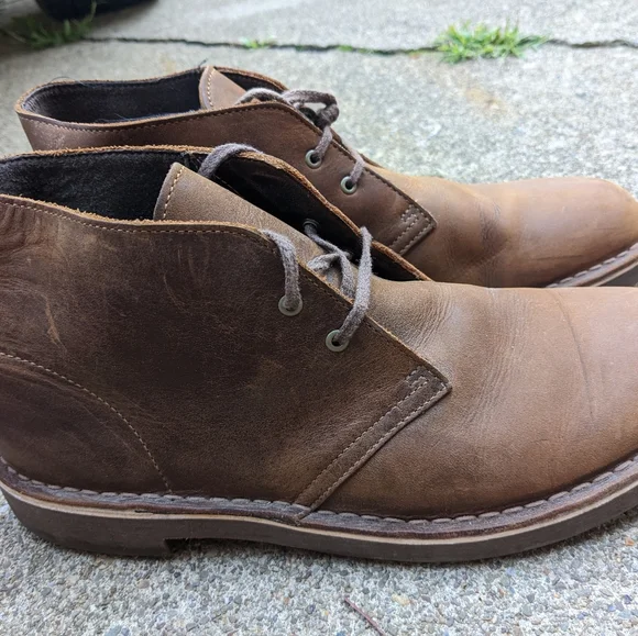 Clarks | Shoes | Mens Clarks Brown Leather Chukka Boots Size  display picture 1